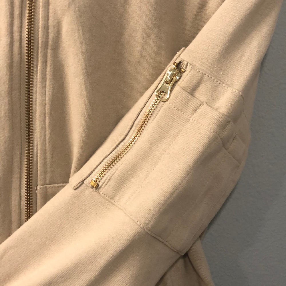 Bomber jacket - Picture 3 of 4
